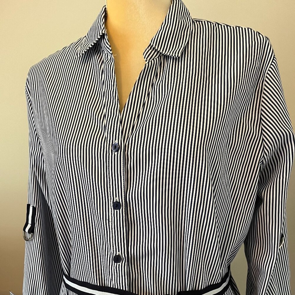 Pin Striped Shirt Dress / Blue and White/ X Large